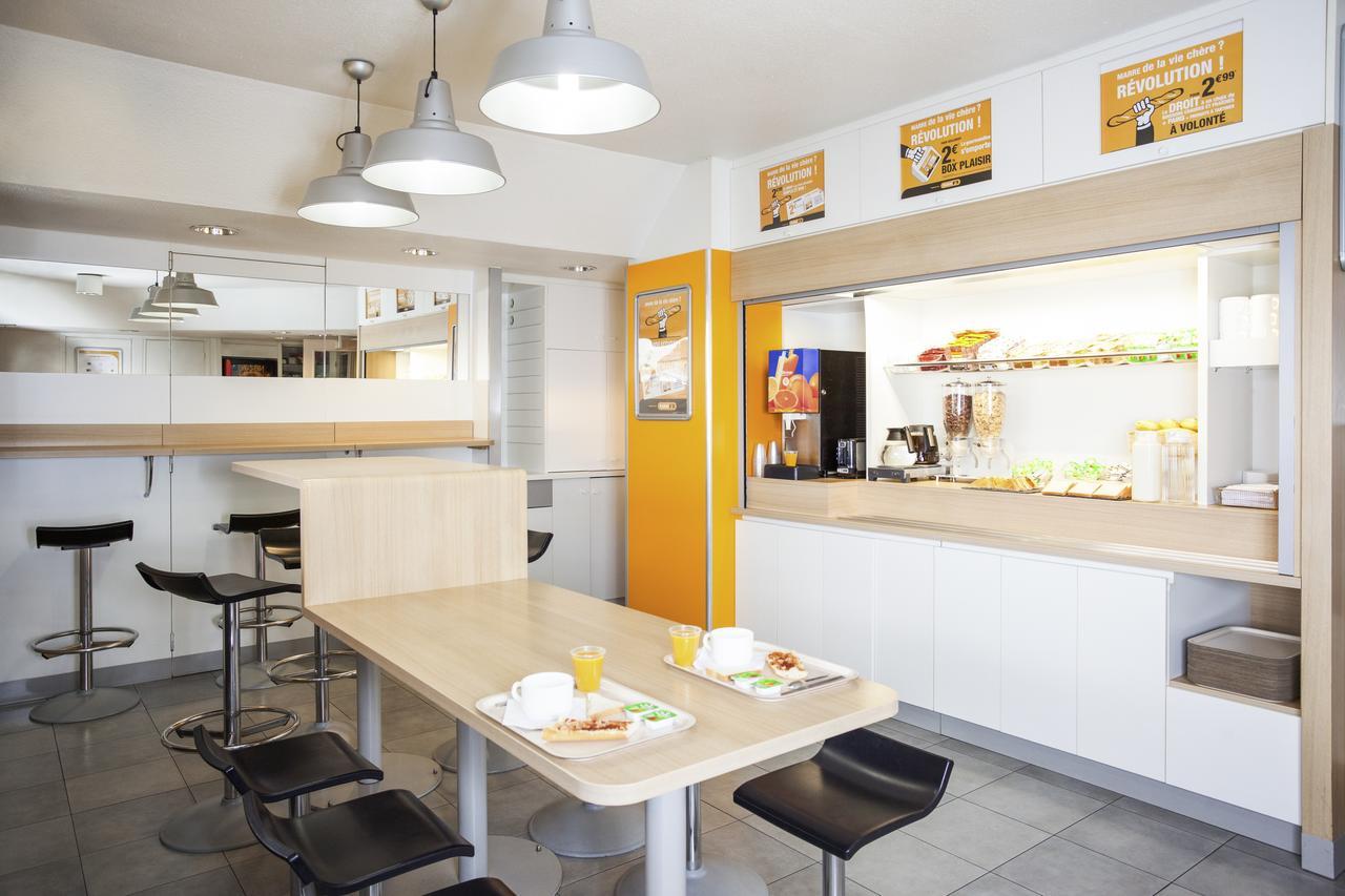 Hotelf1 Salon De Provence Екстер'єр фото